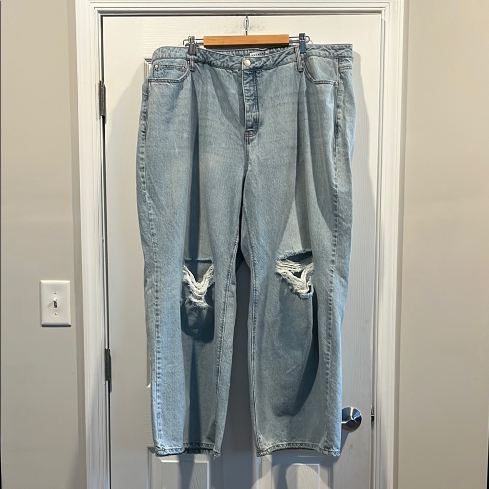 Blue Boyfriend Jeans with Distressed Details Size 24W.